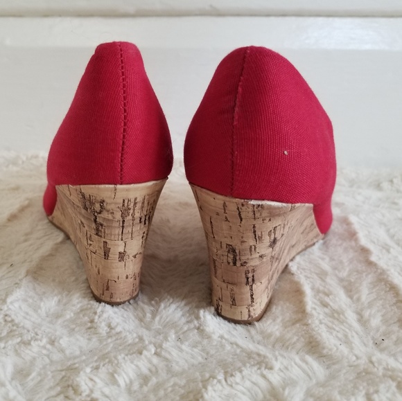 New Red Peep Toe Wedge Heels - Picture 4 of 5
